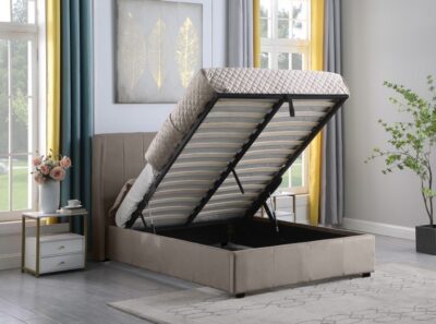 Amelia Plus 5' Storage Beds