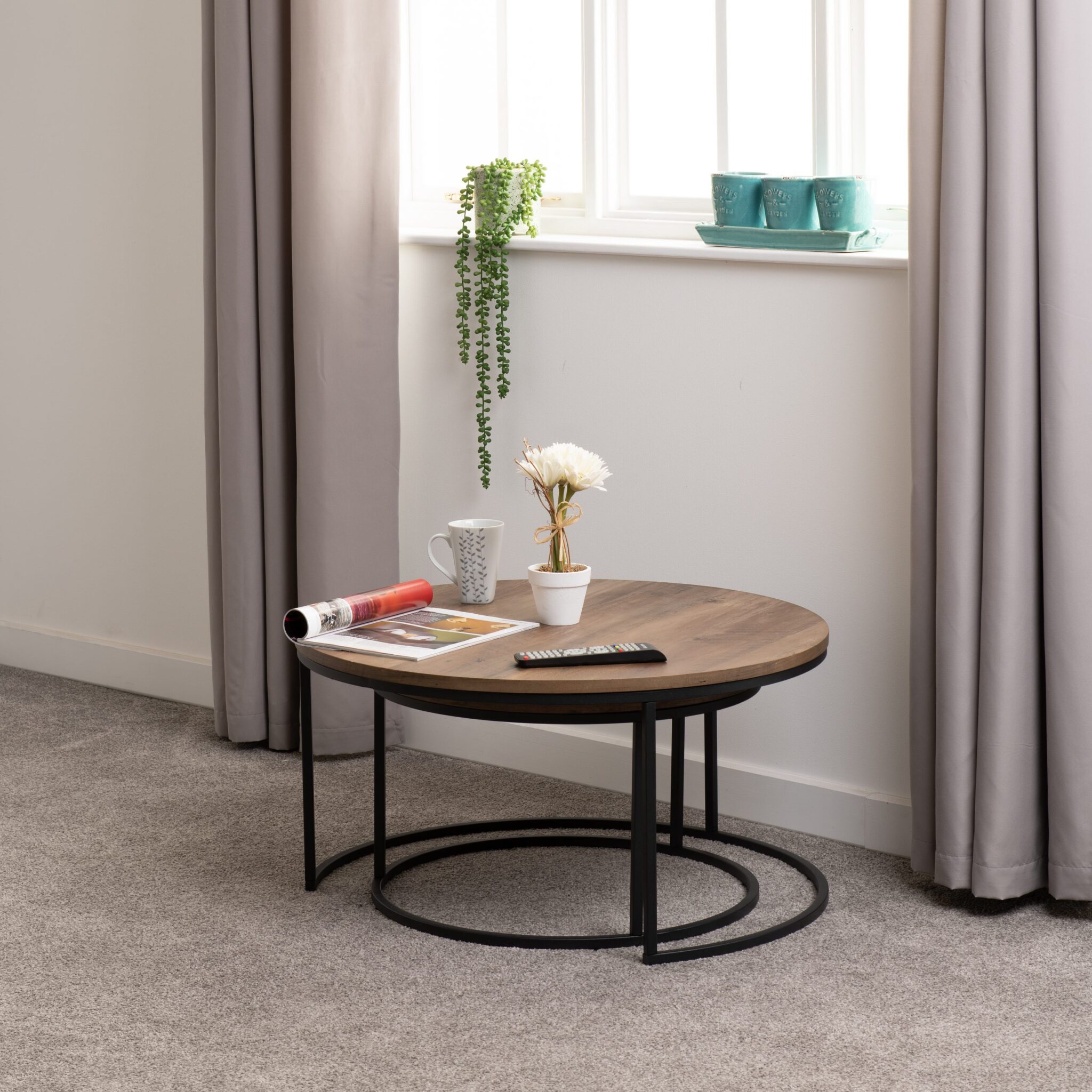 Quebec Round Coffee Table Set
