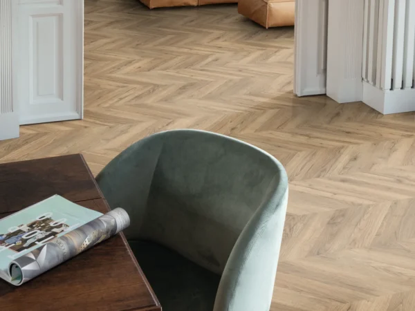 Dark Rillington Oak Chevron Effect
